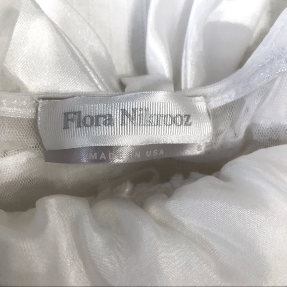 𝅺FLORA NIKROOZ WHITE LAYERED RUFFLE SATIN-LIKE AND MESH STRIPES BABYDOLL - Picture 3 of 5